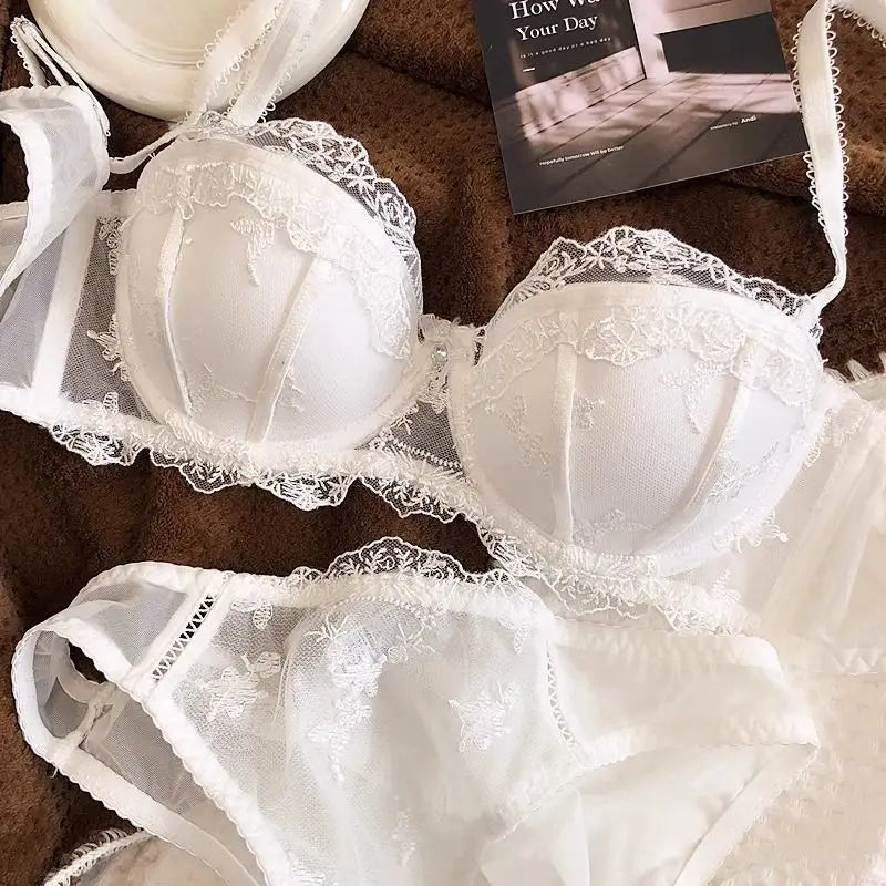 Lingerie de Renda Bordada