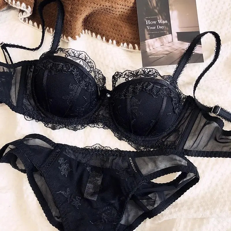 Lingerie de Renda Bordada