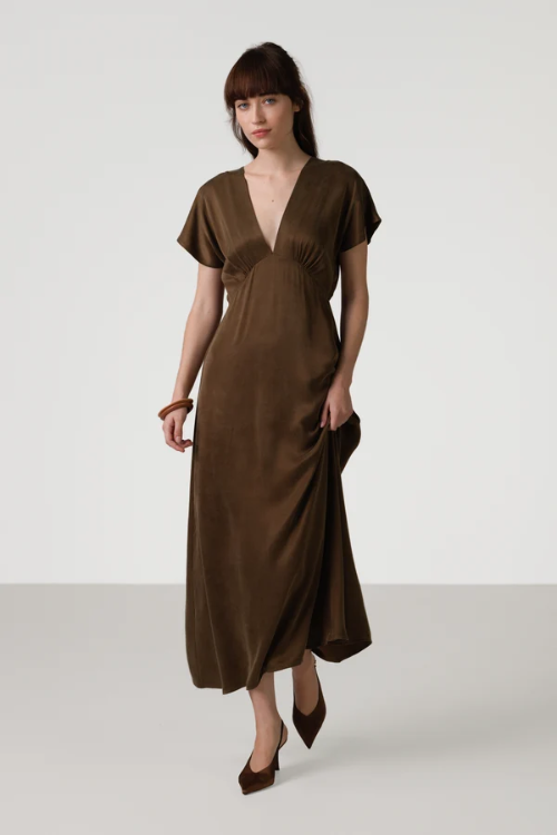 Vestido Lourena com Decote em V | Marrom