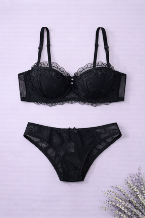 Lingerie de Renda Bordada