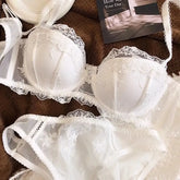 Lingerie de Renda Bordada