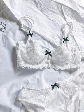 Lingerie Meia-Taça em Renda.